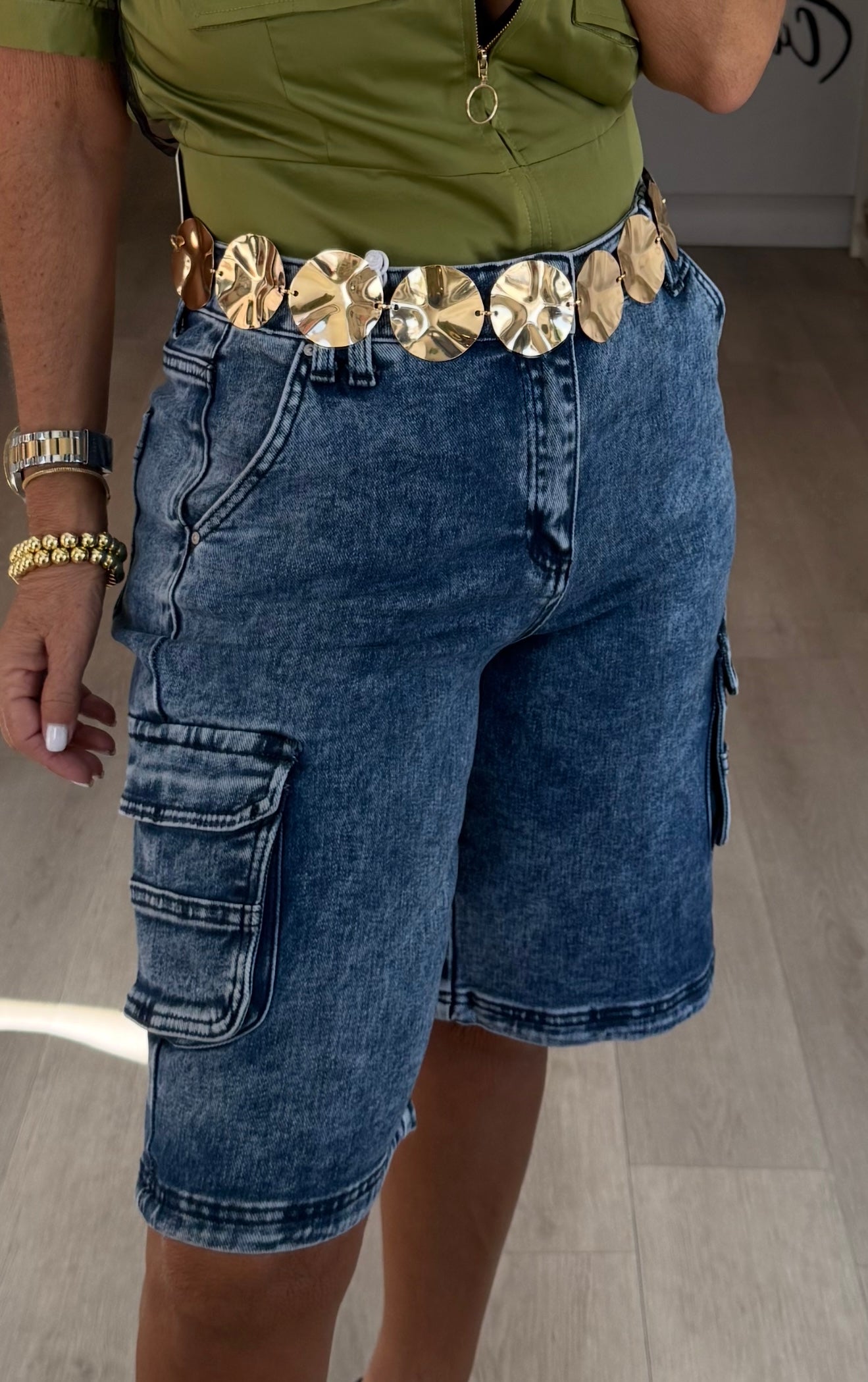 CB 5892 SHORT