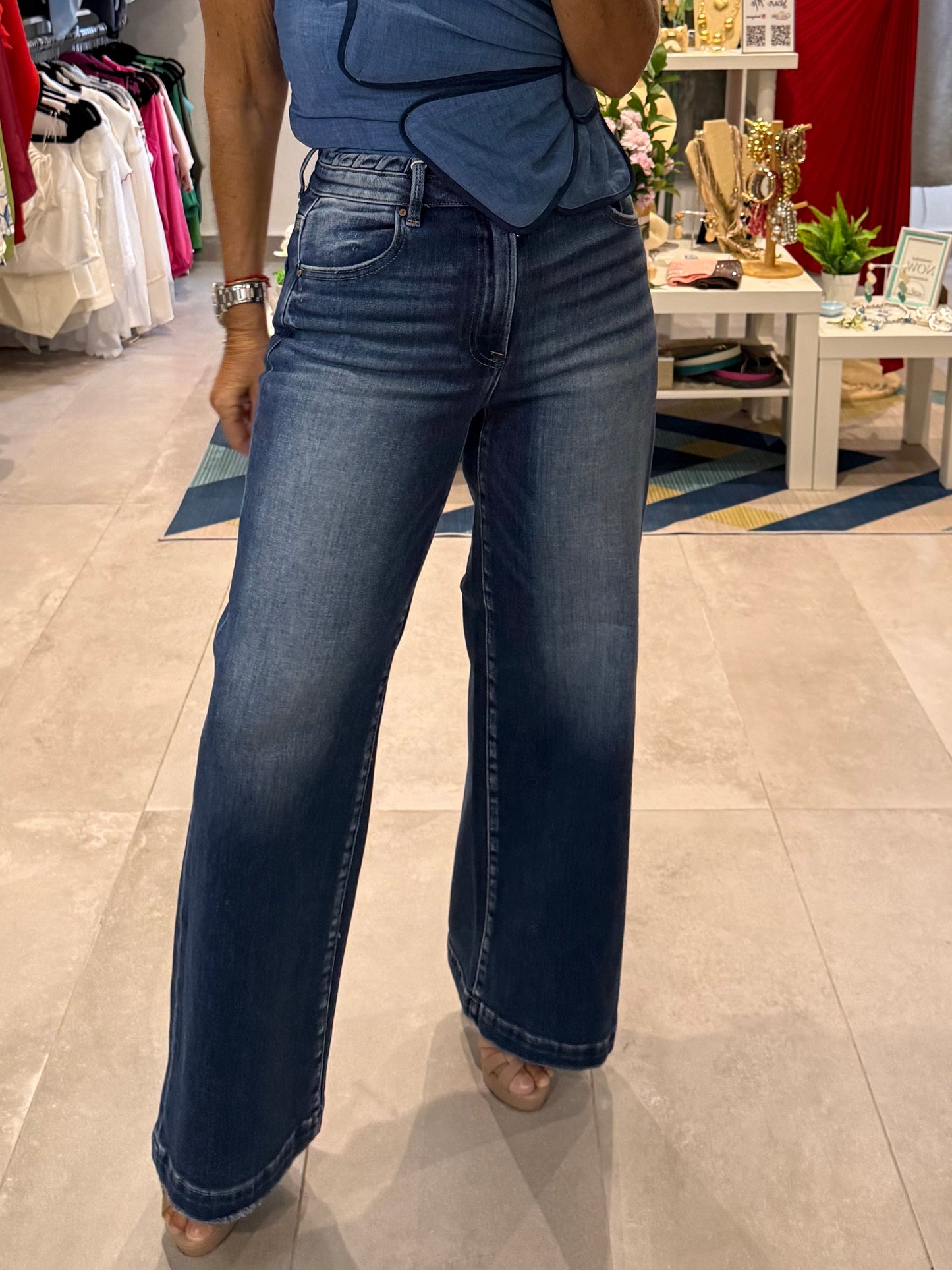 CB 6685 JEANS