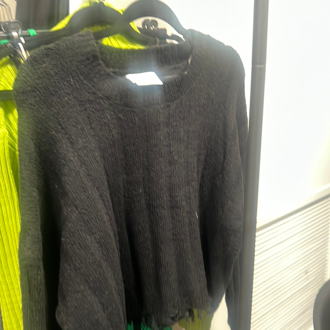 CB 0257 SWEATER