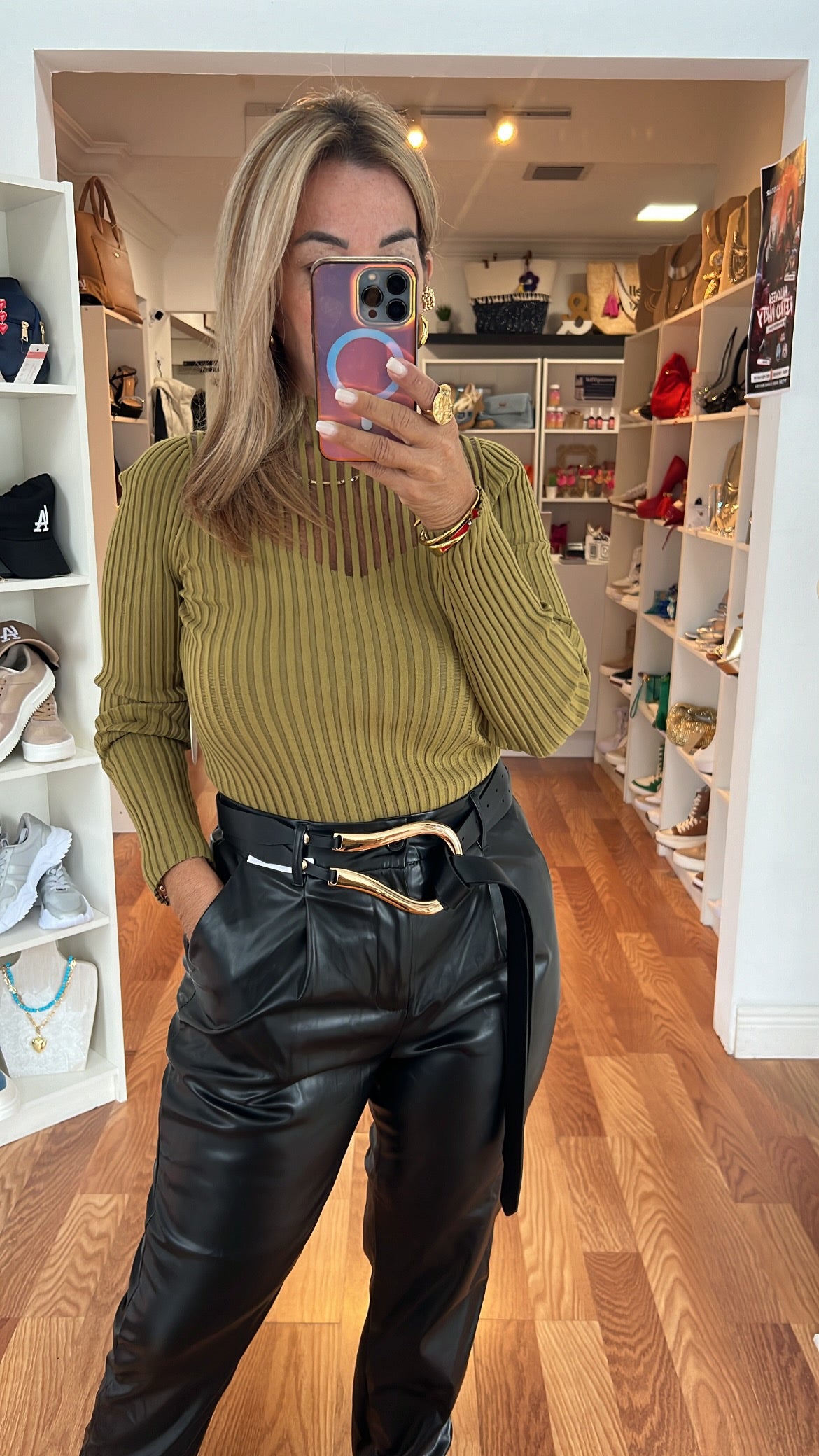 CB 4907 SWEATER