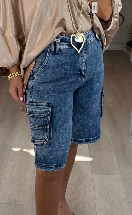 CB 5892 SHORT